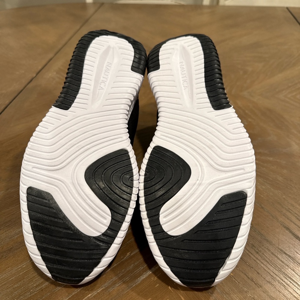 Nautica Women's Black and White Sneakers - Picture 5 of 5